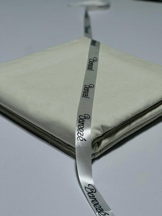 Men’s Unstitched Karandi Plain Suit